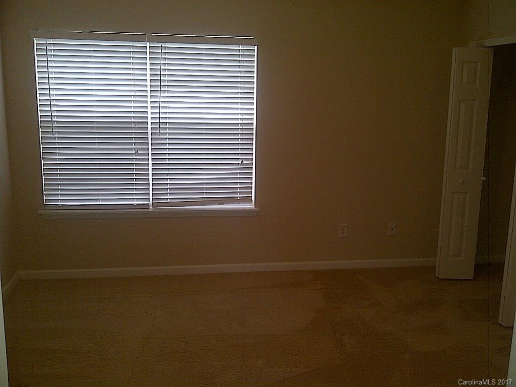 Old Stone Crossing - Residential Lease