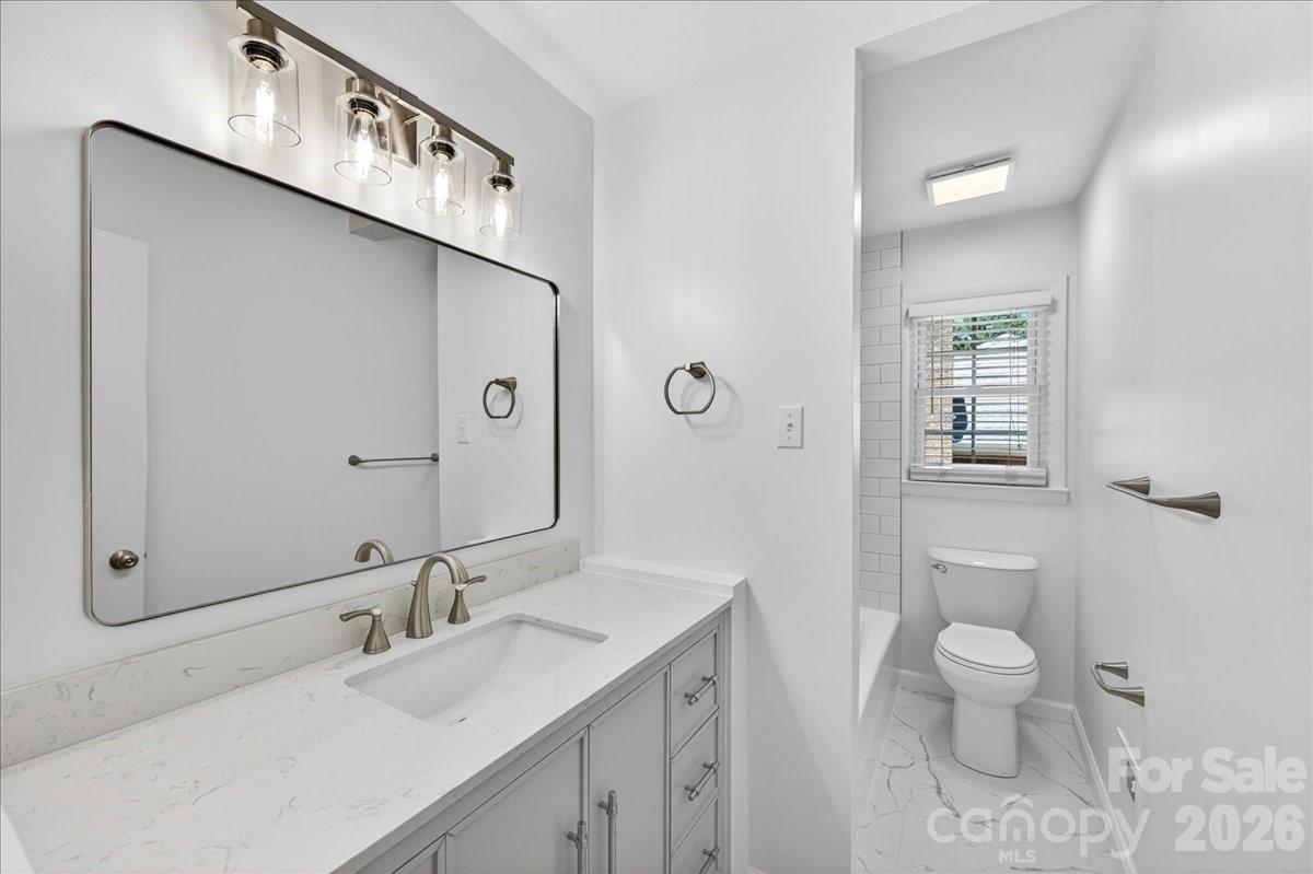Mcclintock Woods - Residential