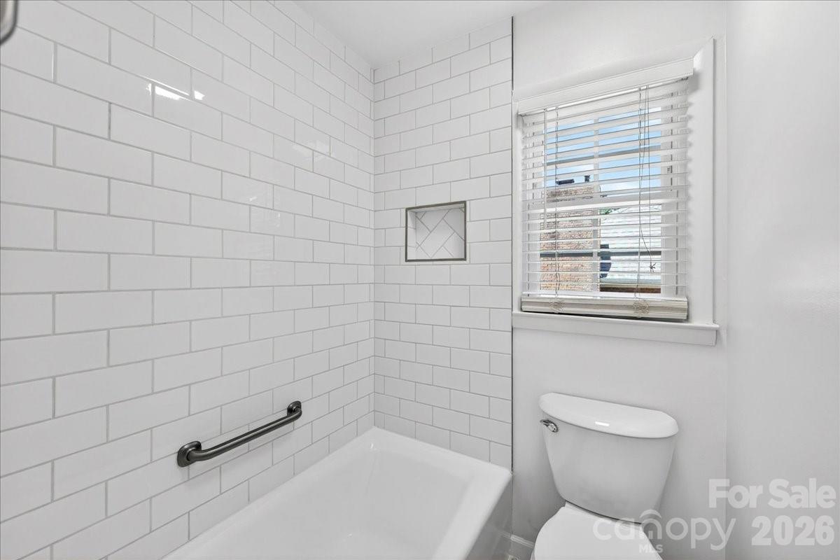 Mcclintock Woods - Residential