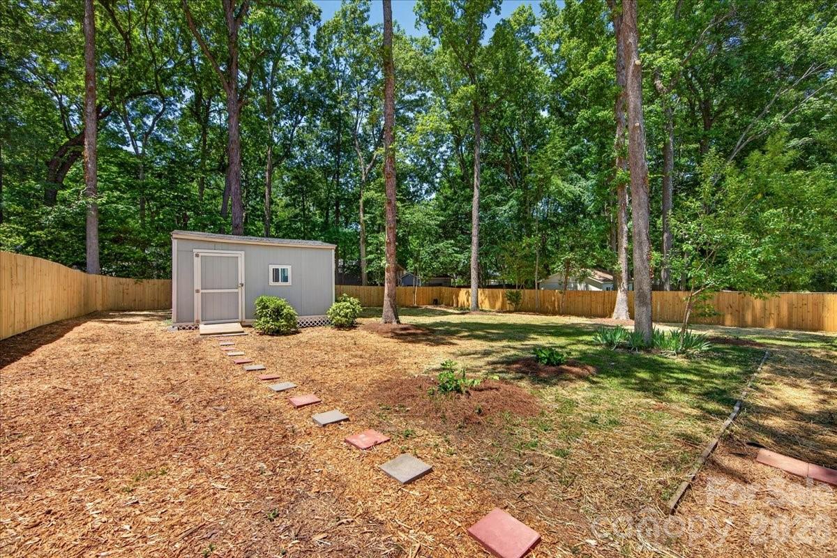 Mcclintock Woods - Residential