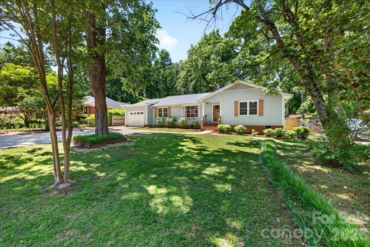 Mcclintock Woods - Residential