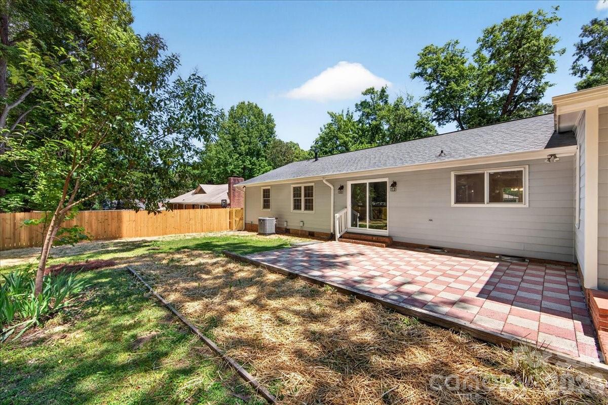 Mcclintock Woods - Residential