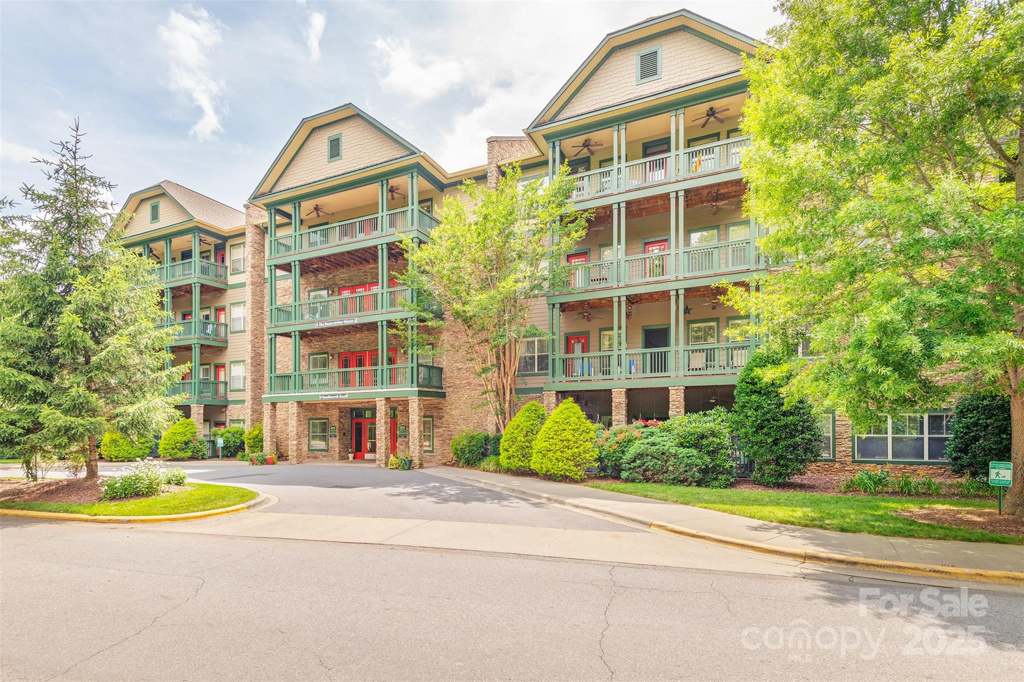 9 Kenilworth Knoll 211