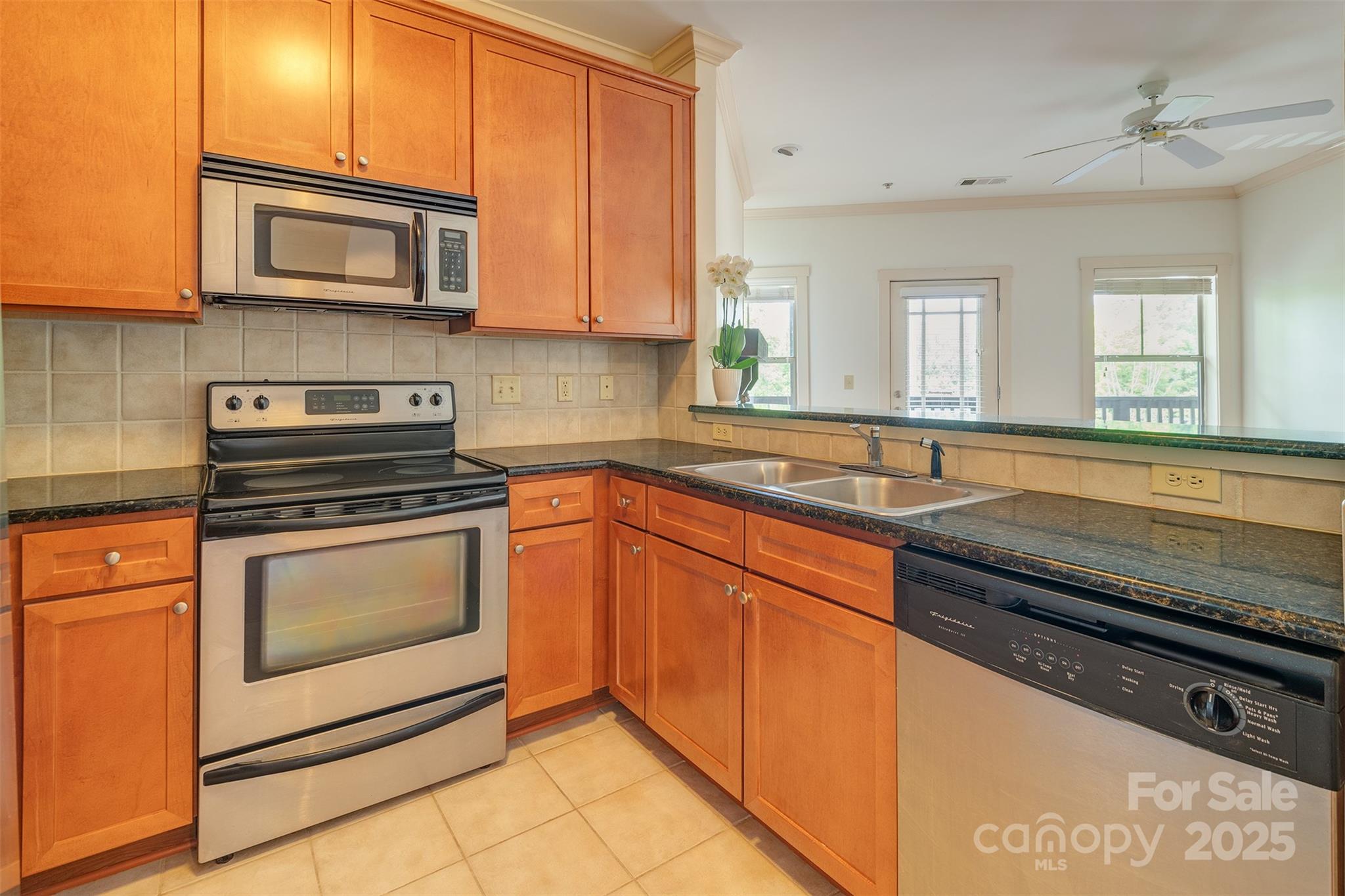 9 Kenilworth Knoll 211