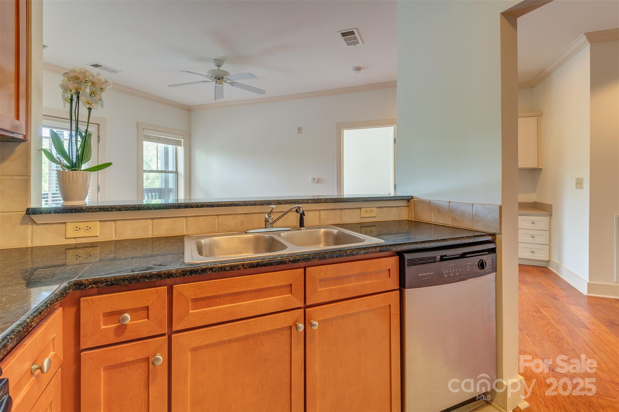 9 Kenilworth Knoll 211
