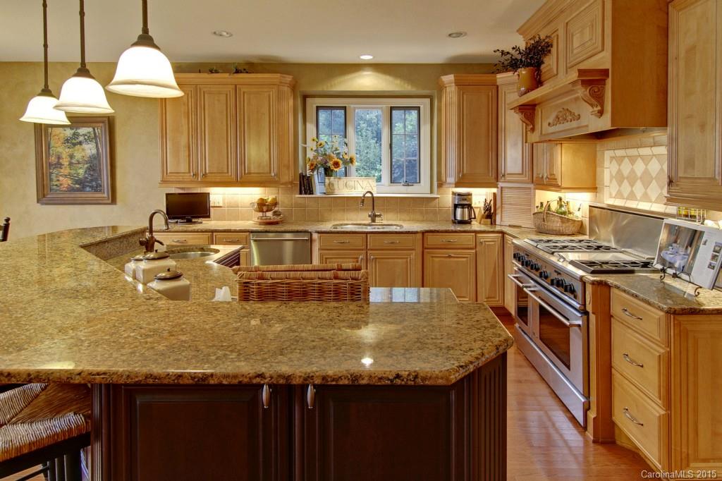 The Harbour At The Pointe - Residential