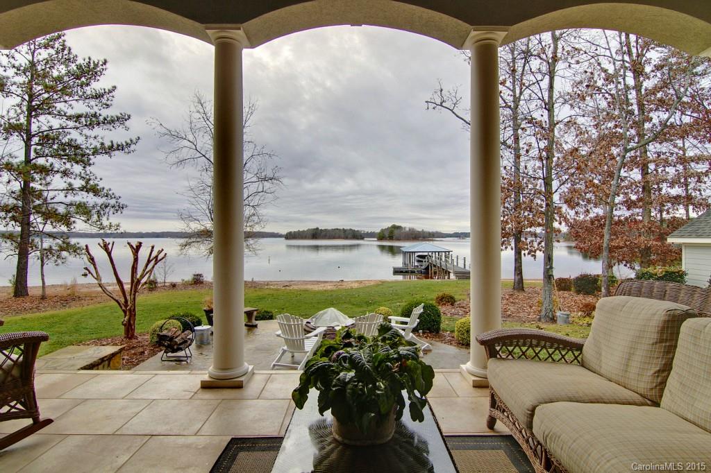 The Harbour At The Pointe - Residential