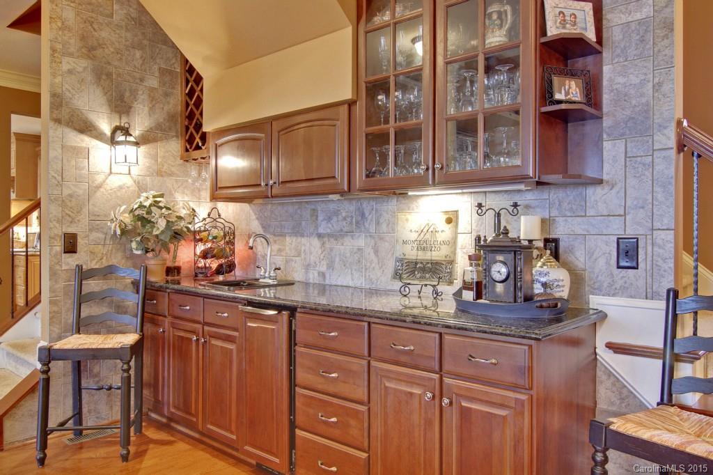 The Harbour At The Pointe - Residential