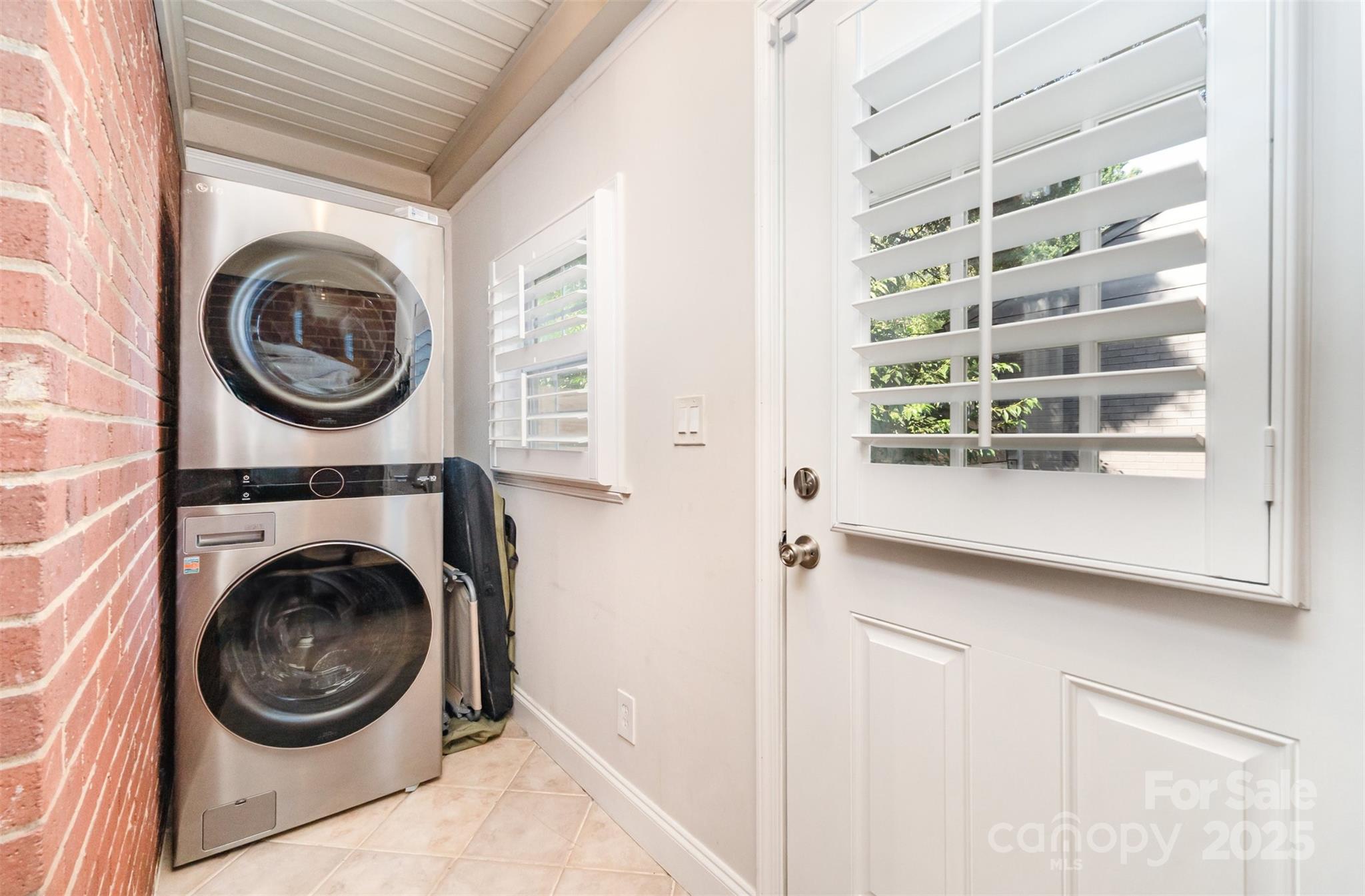 Collins Park - Residential