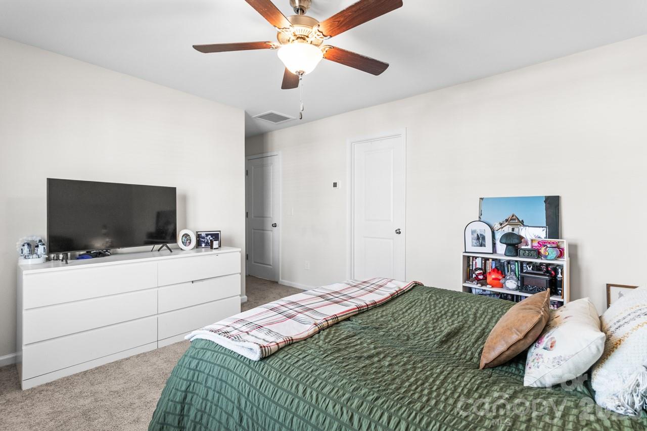 The Towns at Sherrills Ford - Residential