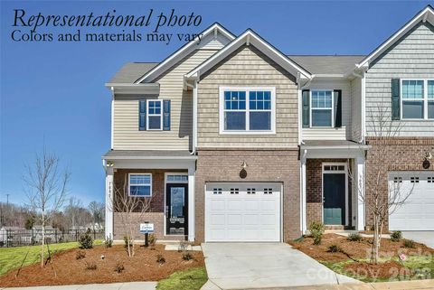 1221 Nighthawk Way 215 Belmont NC 28012