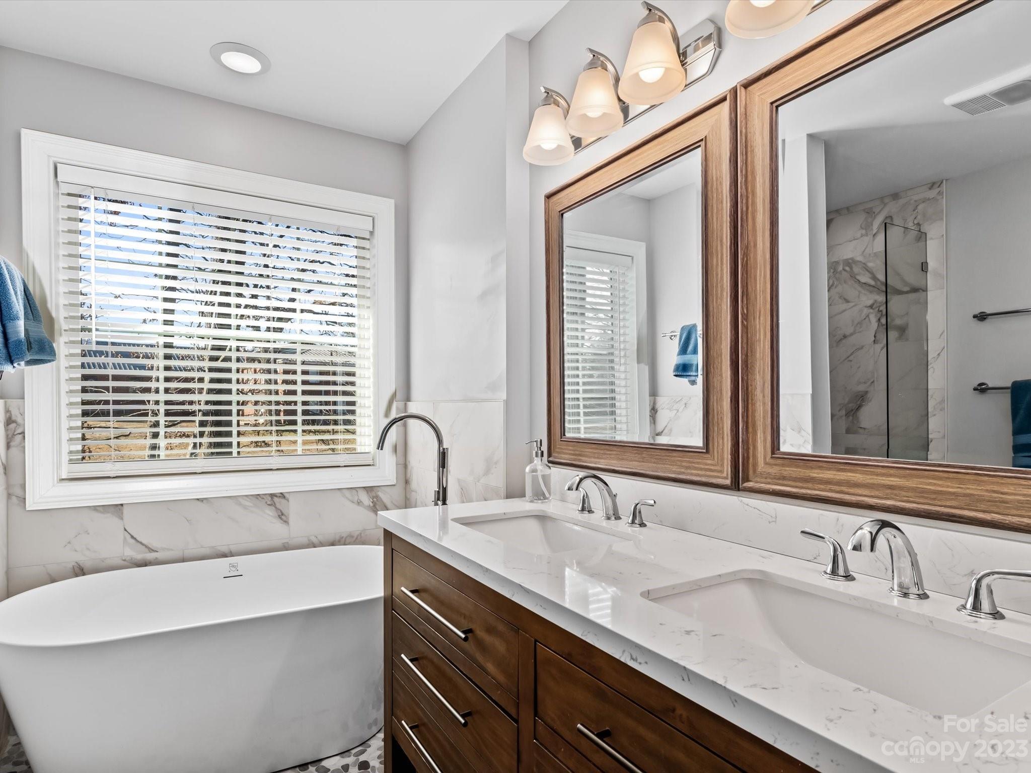 Brookridge Shores - Residential