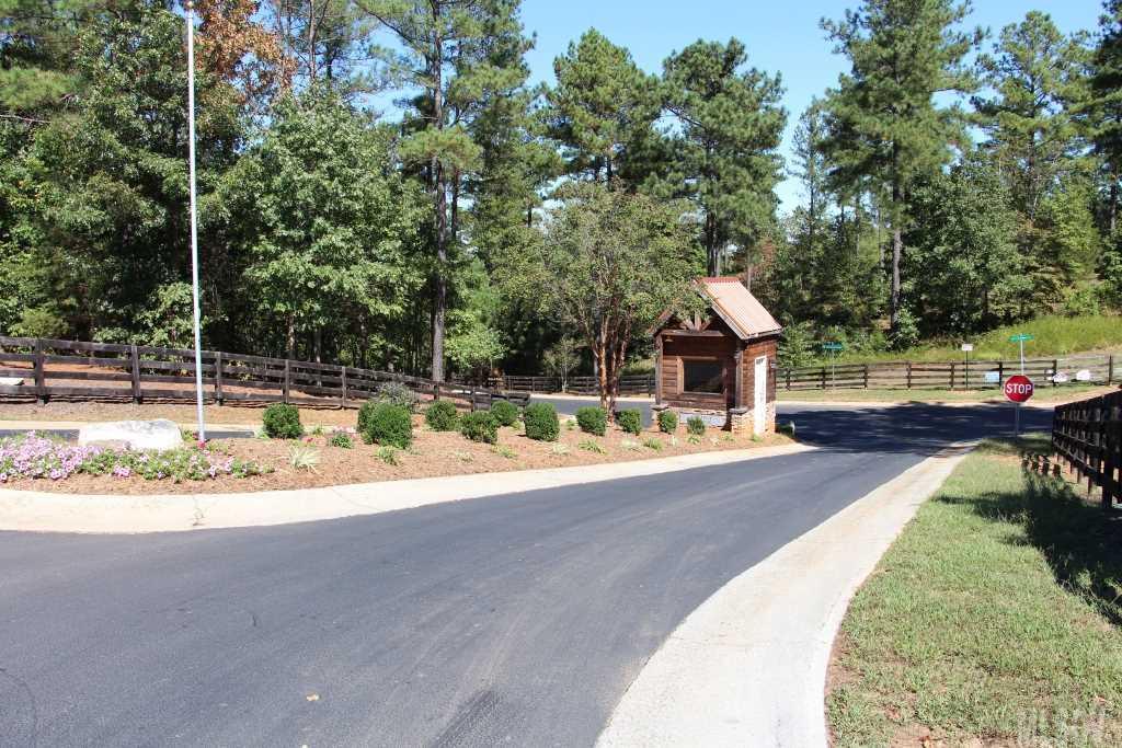Paradise Harbor - Land