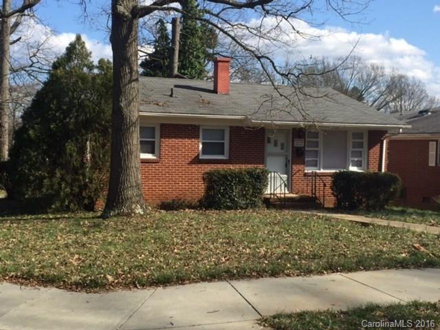 This adorable, all-brick ranch sits on a large corner lot. The three-bedroom, one-bath floor plan offers a living room, a kitchen and a laundry/utility room. Features include brand-new carpet and flooring, fresh paint, and a recent bath upgrade. Conveniently located near dining and I-77. Pets conditional. Small dogs considered. Section 8: Voucher amount must be equal to or greater than the monthly rent.