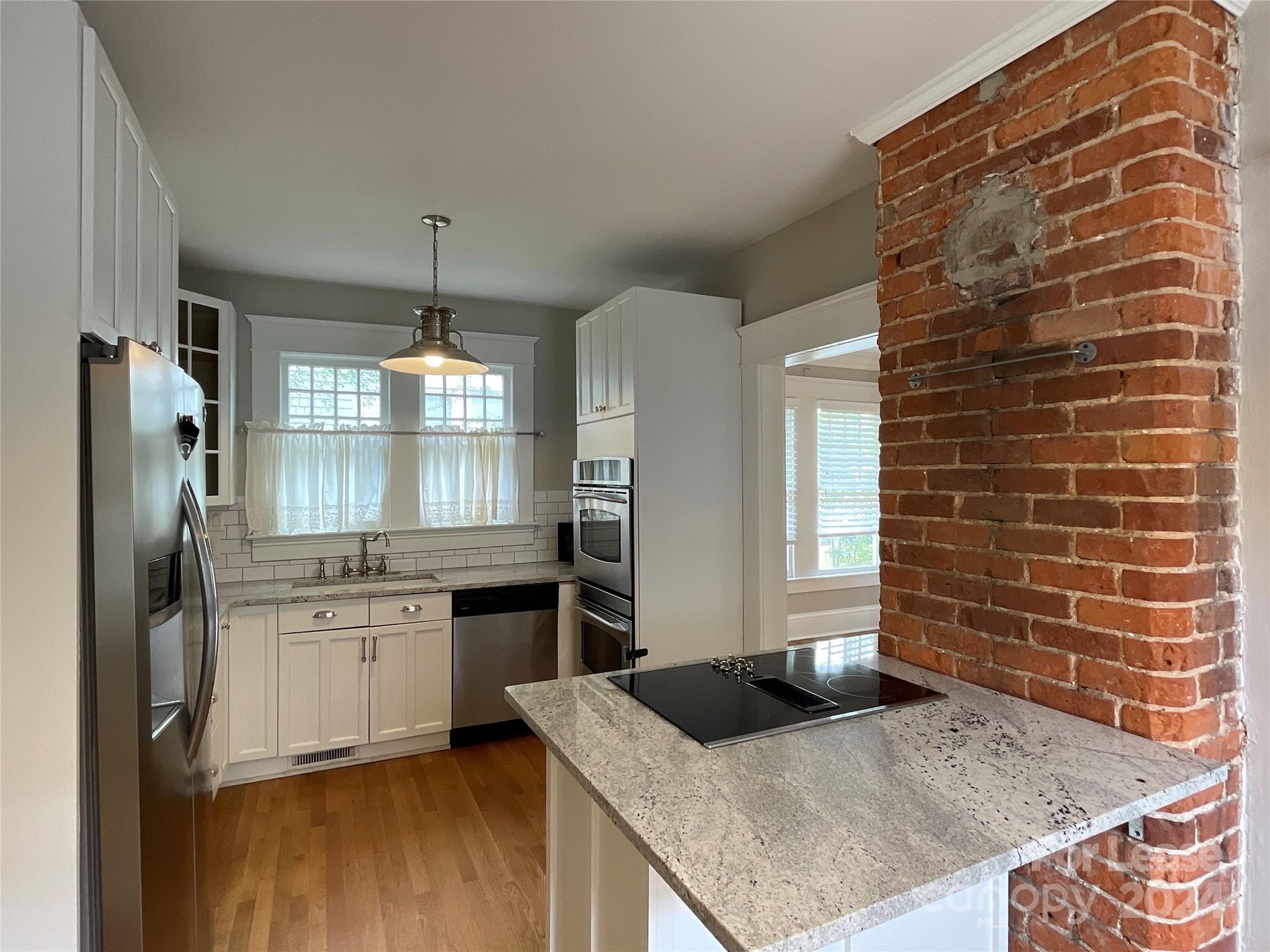 Elizabeth - Residential Lease