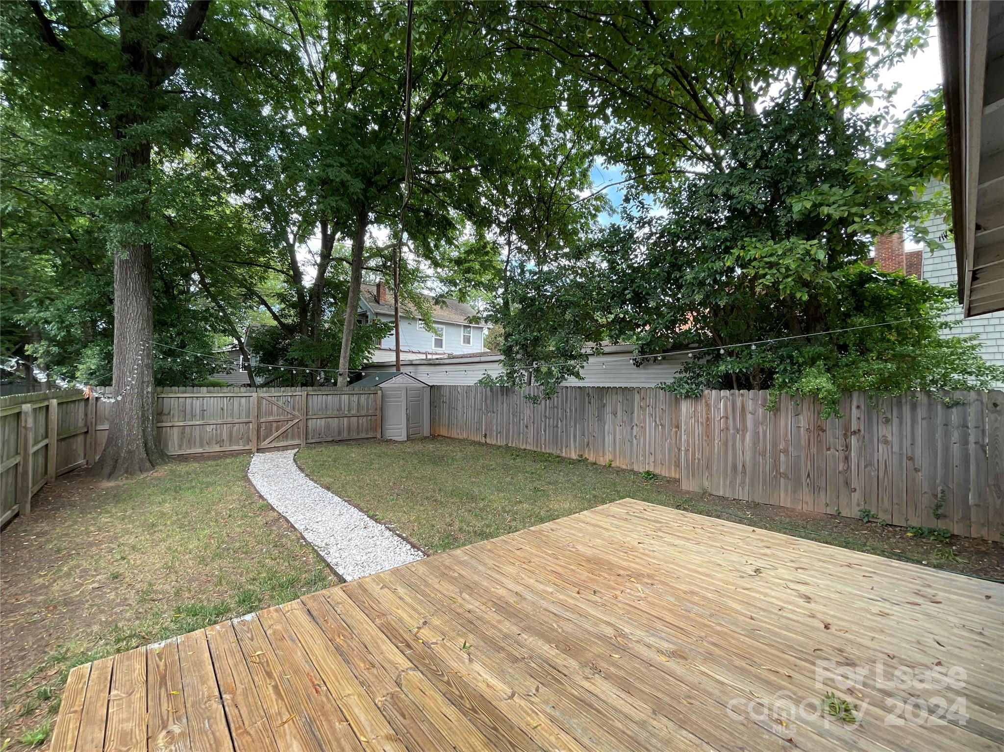 Elizabeth - Residential Lease