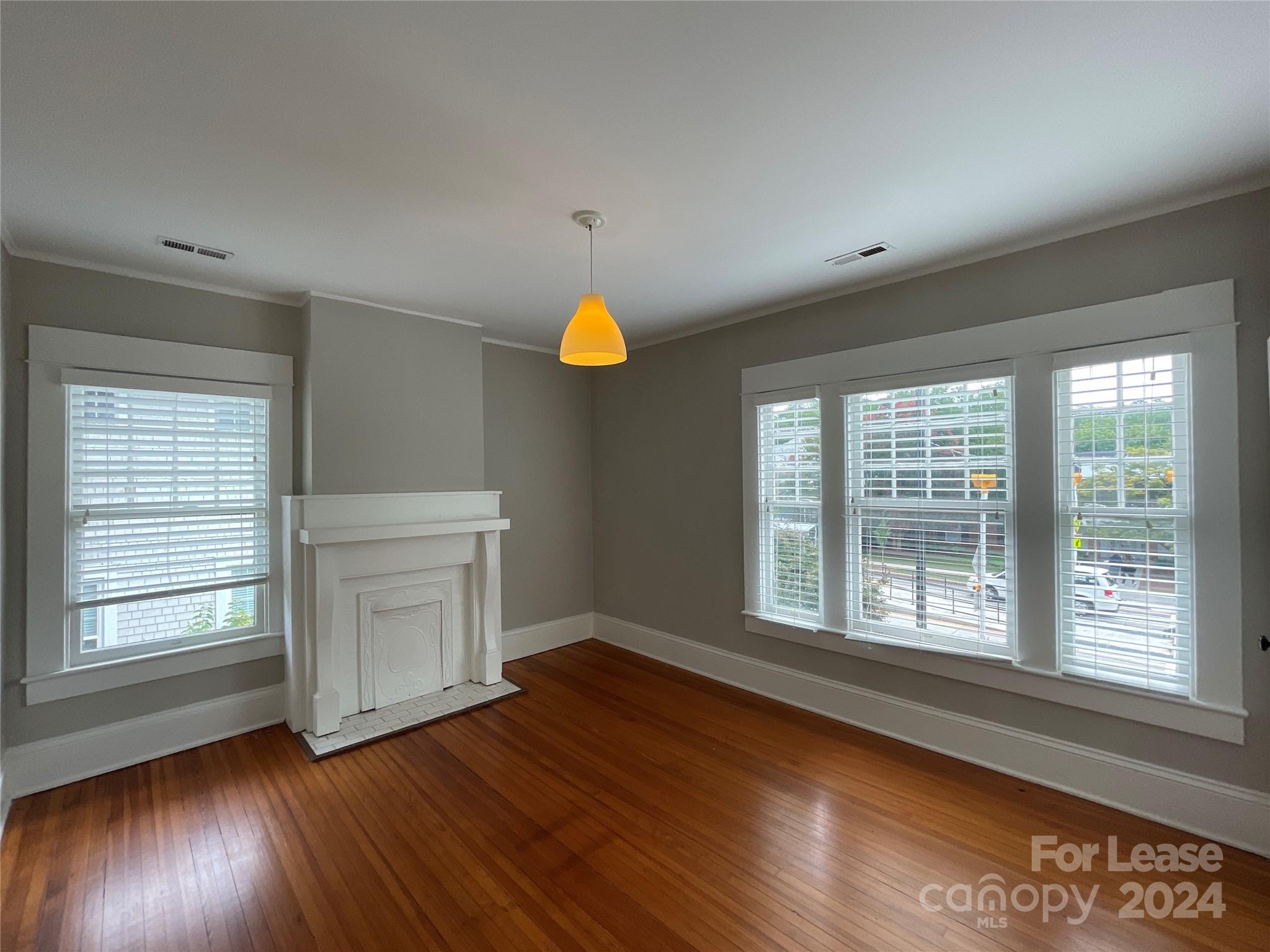 Elizabeth - Residential Lease