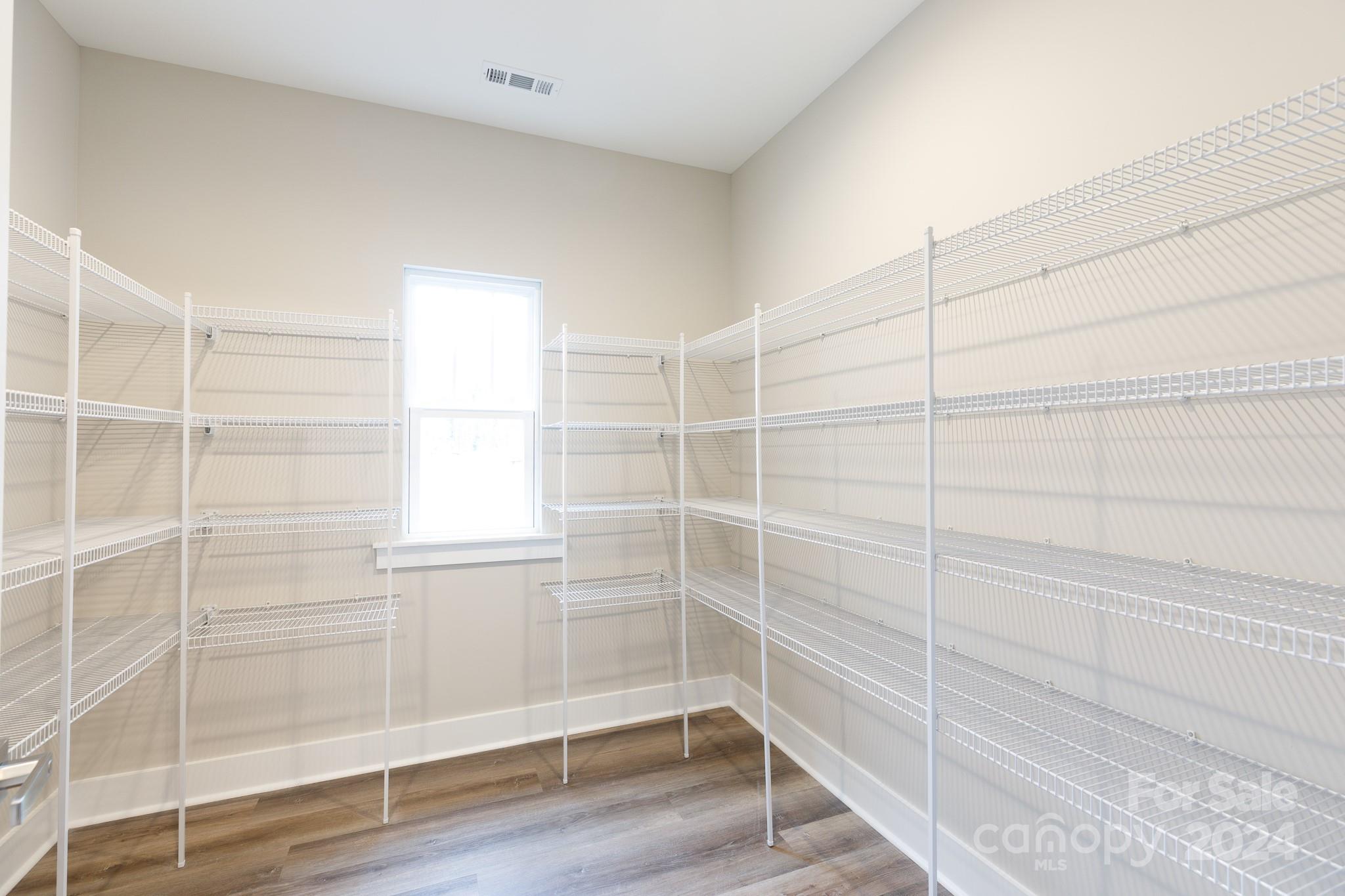 Sanders Landing - Residential