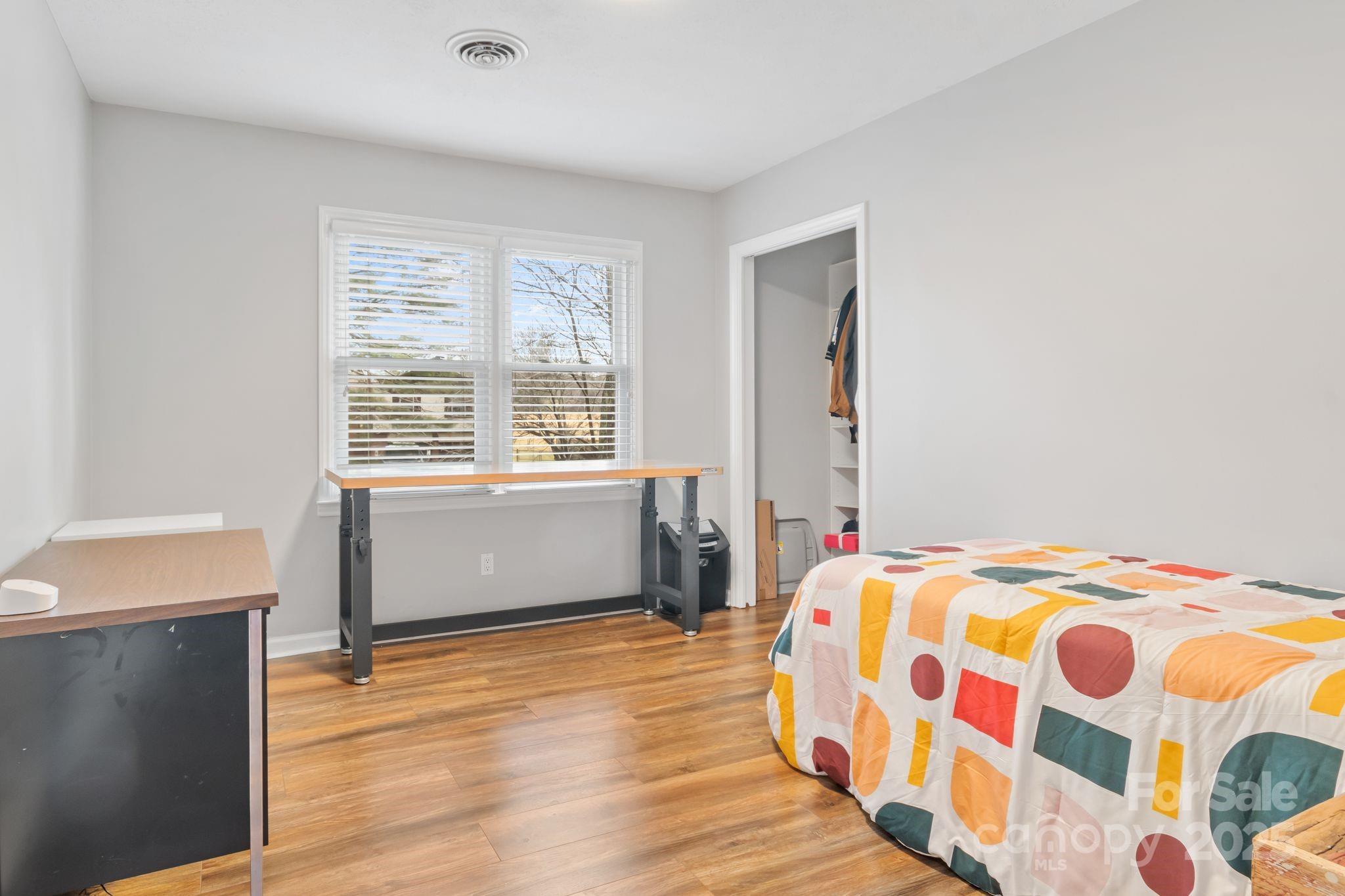 Fox Hollow - Residential