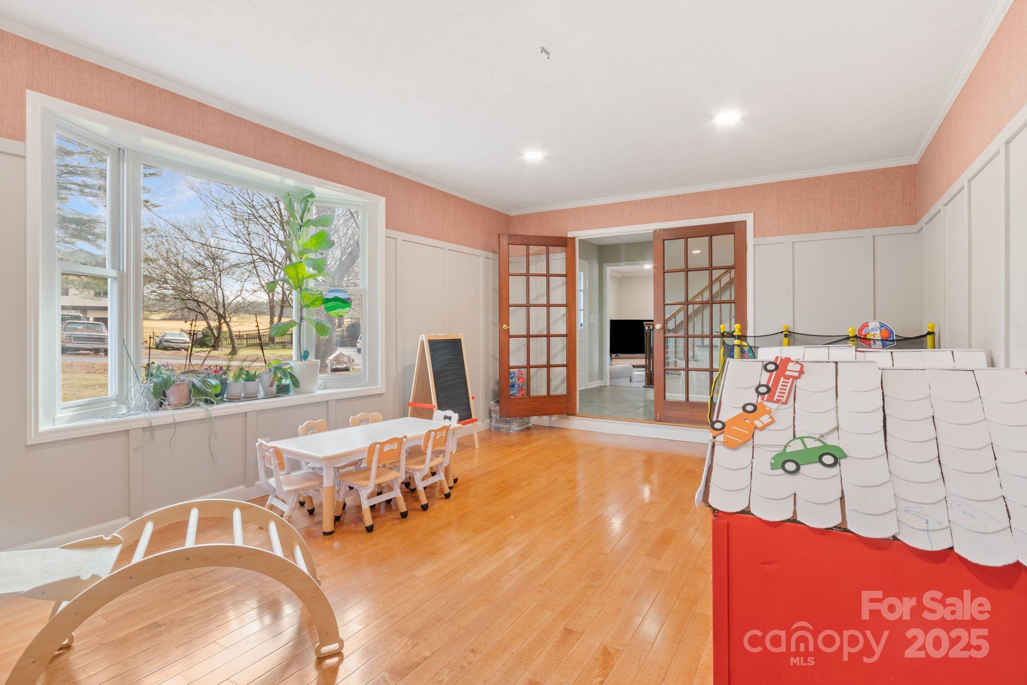 Fox Hollow - Residential