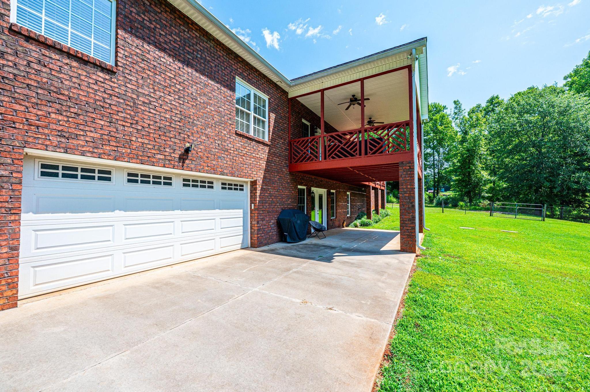 Charlotta Court - Residential