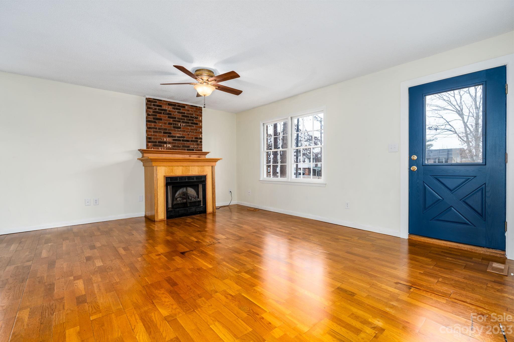 Jamestowne - Residential