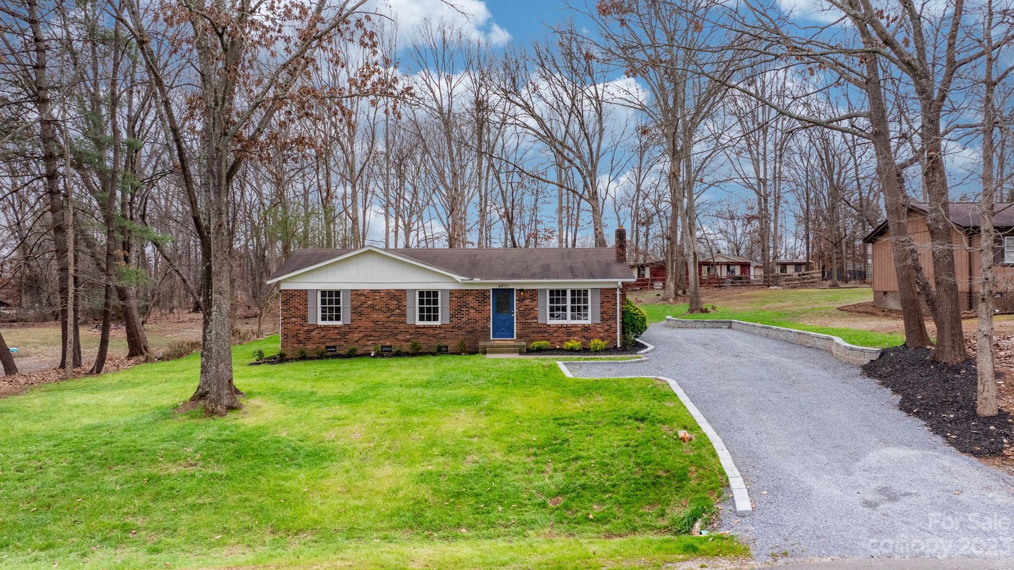 Jamestowne - Residential