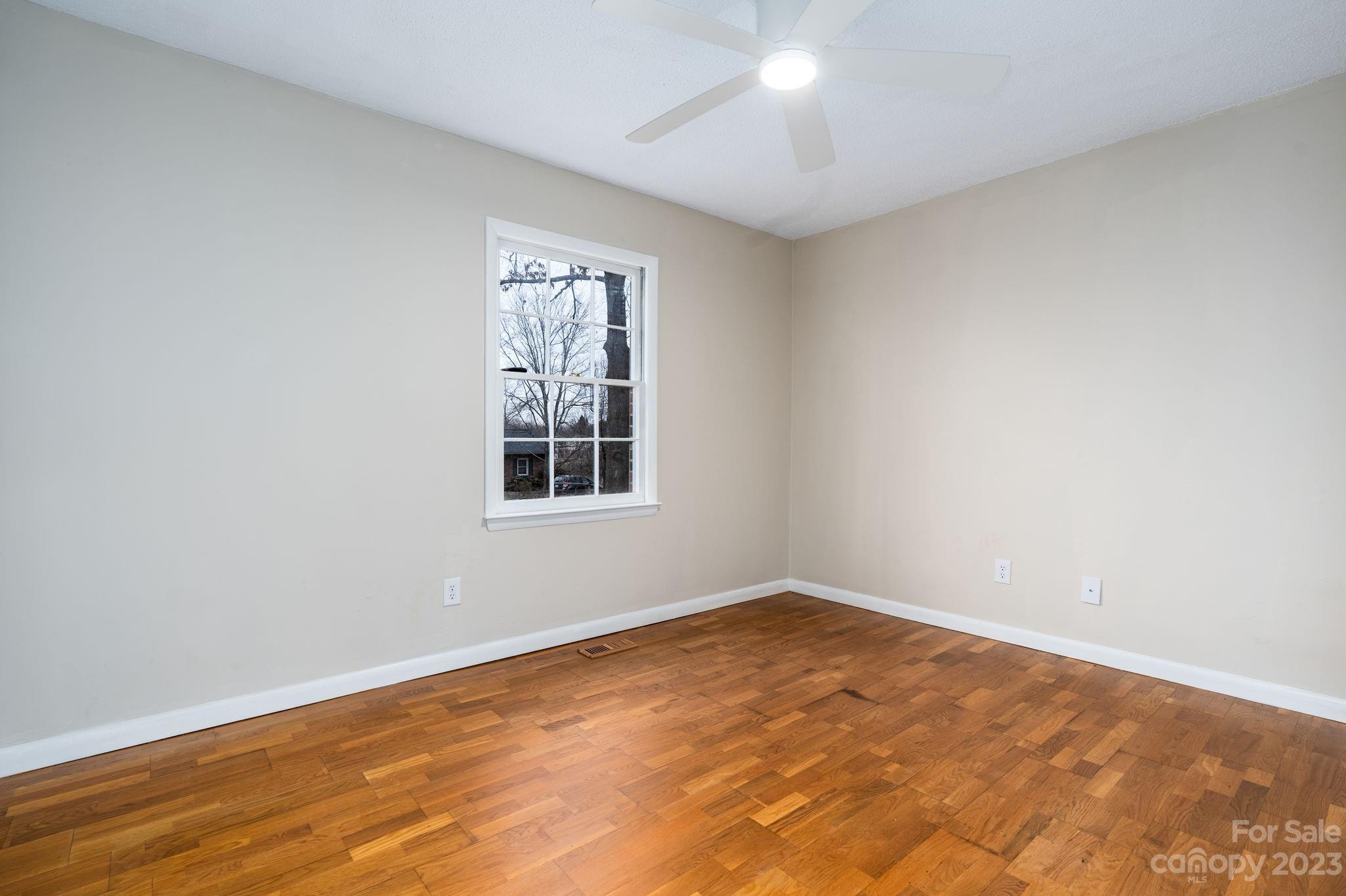 Jamestowne - Residential