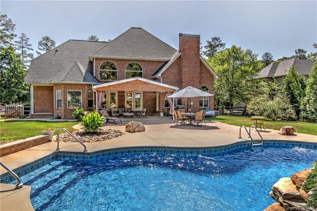 Woodside Park - Residential