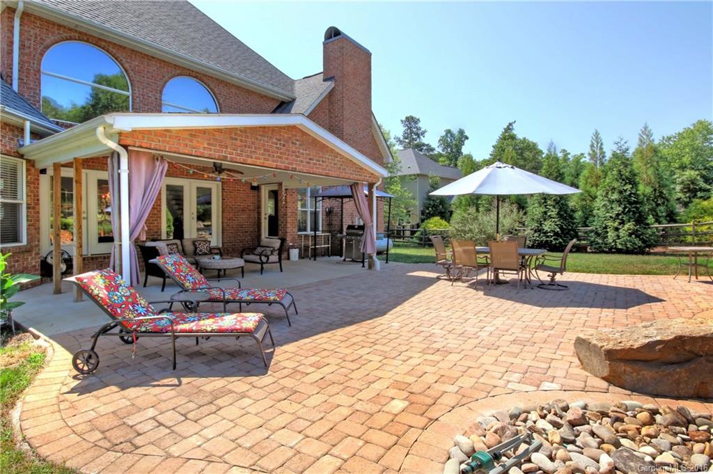 Woodside Park - Residential