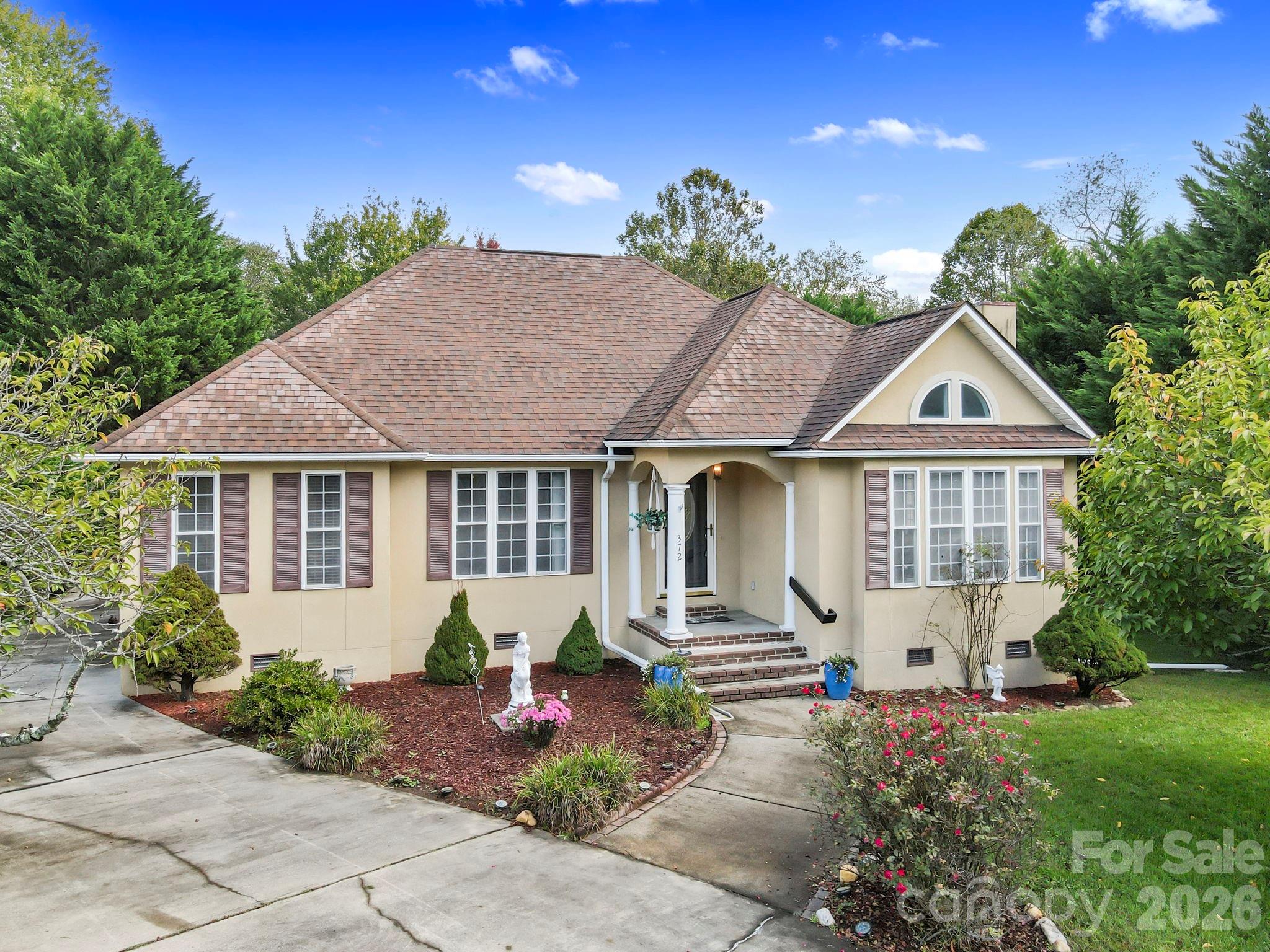 Mills River Village - Residential