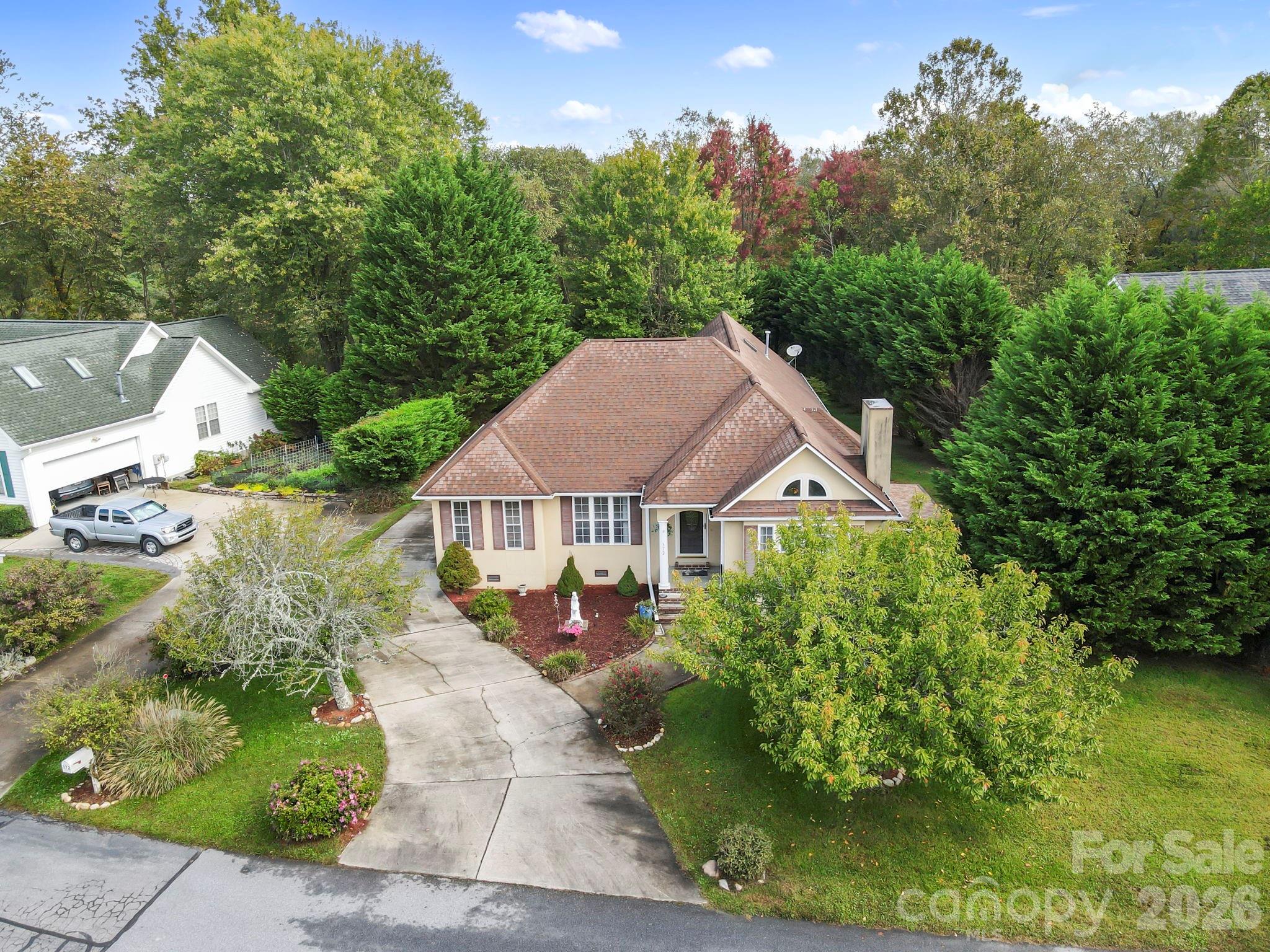 Mills River Village - Residential