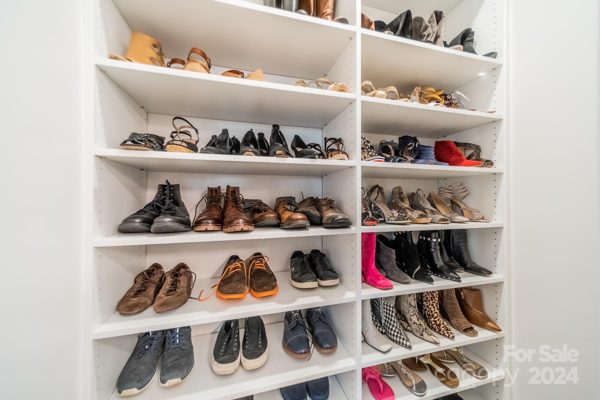 The Preserve At Riverchase - Residential