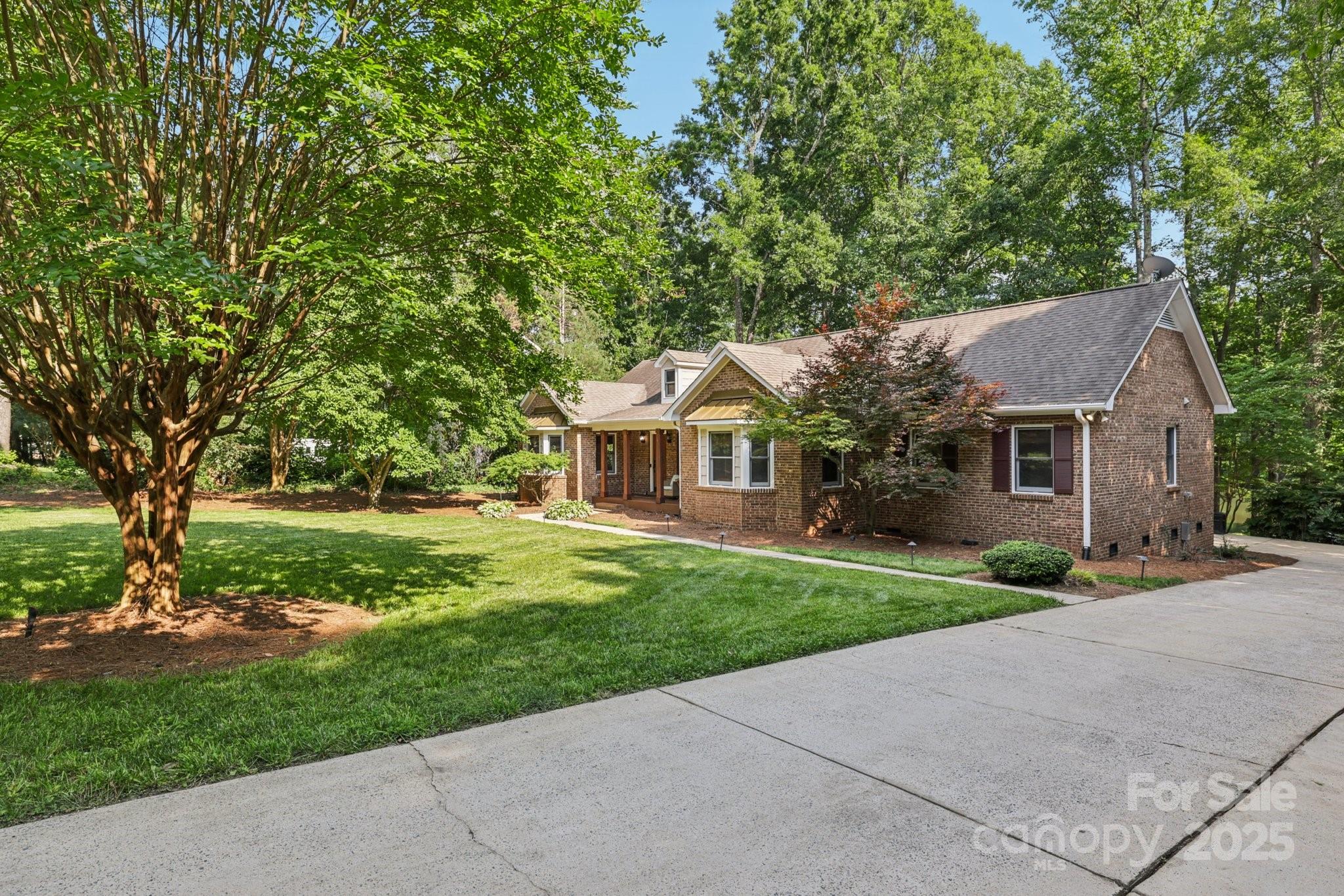 10311 Windtree Lane