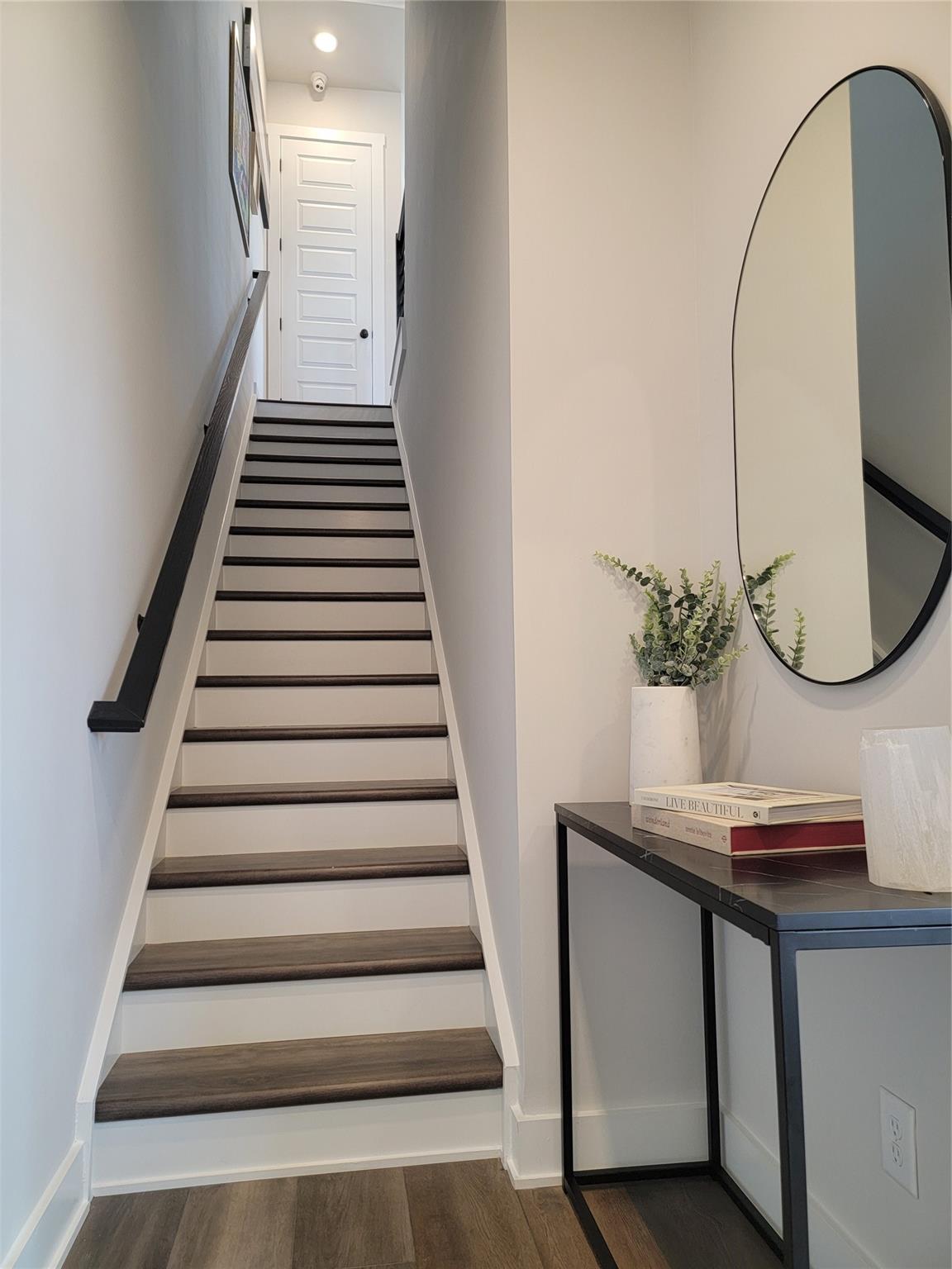 Tremont Station - Residential