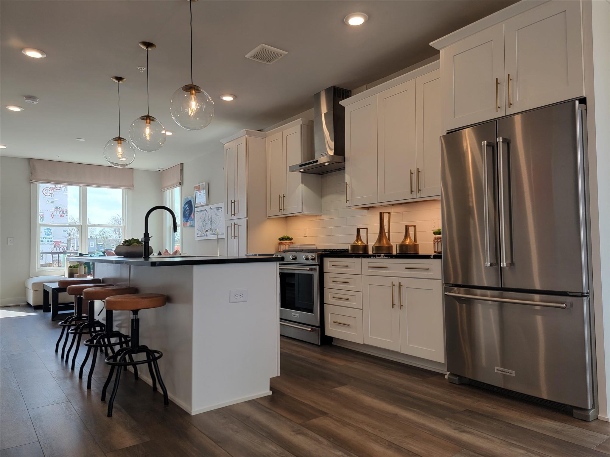 Tremont Station - Residential