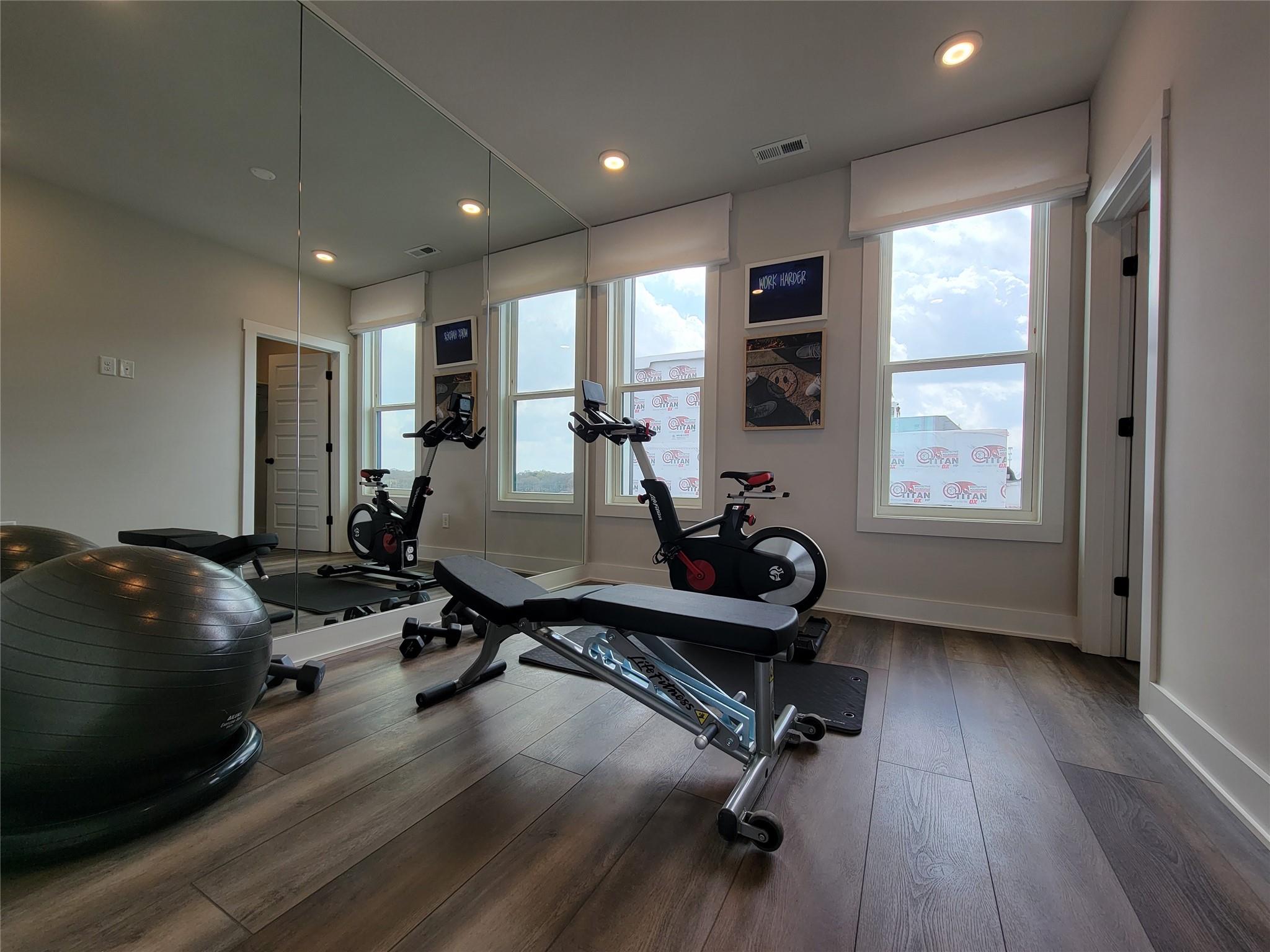 Tremont Station - Residential