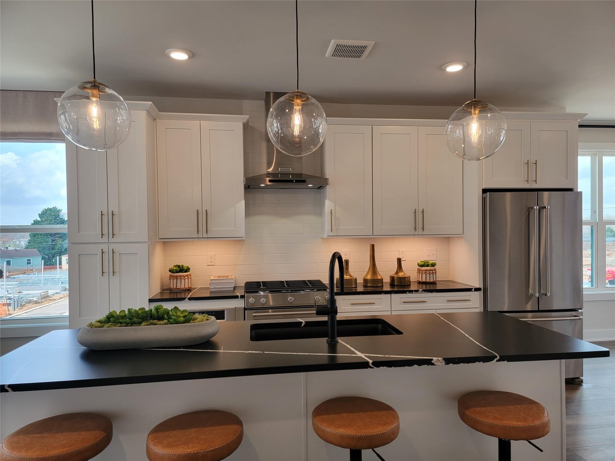 Tremont Station - Residential