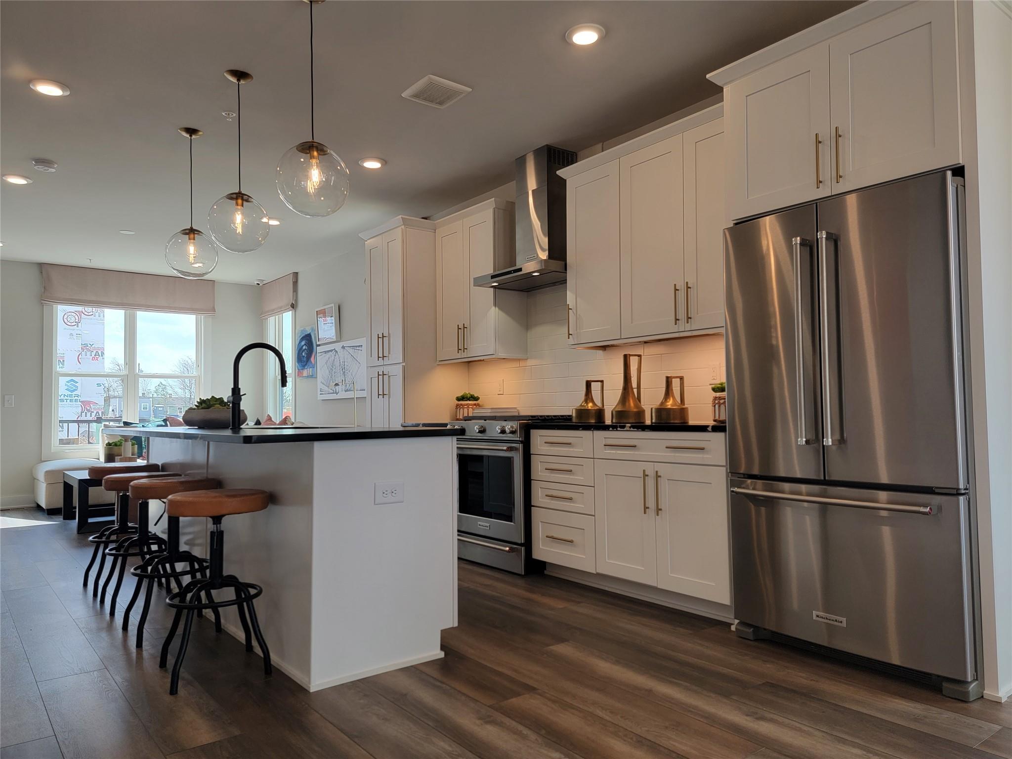 Tremont Station - Residential