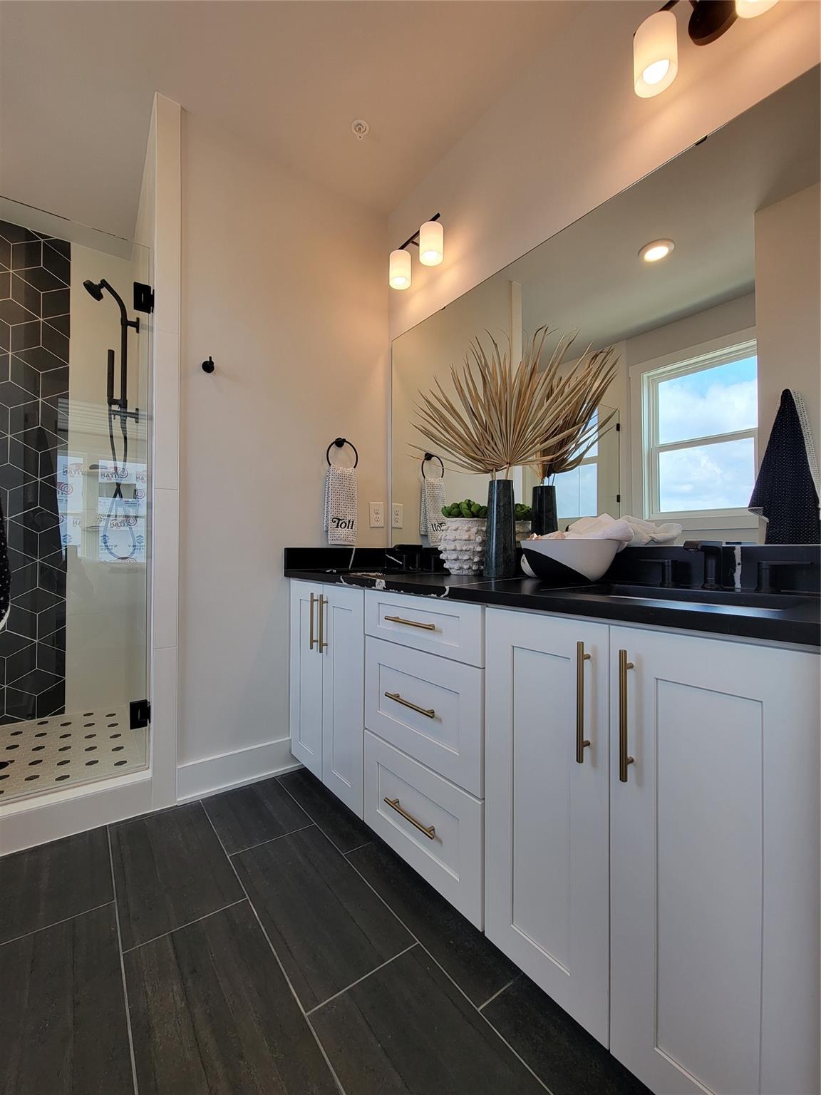 Tremont Station - Residential