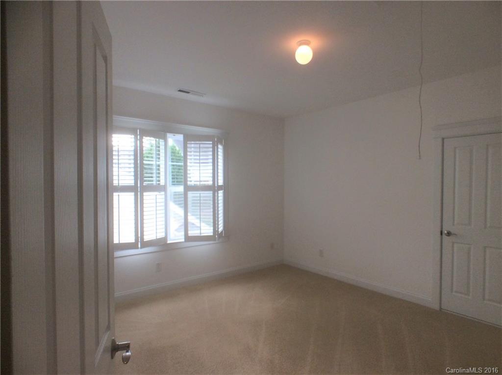 Highland Creek - Residential Lease