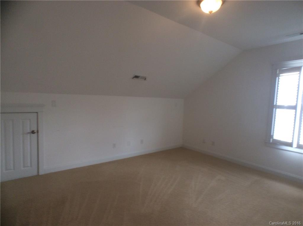 Highland Creek - Residential Lease