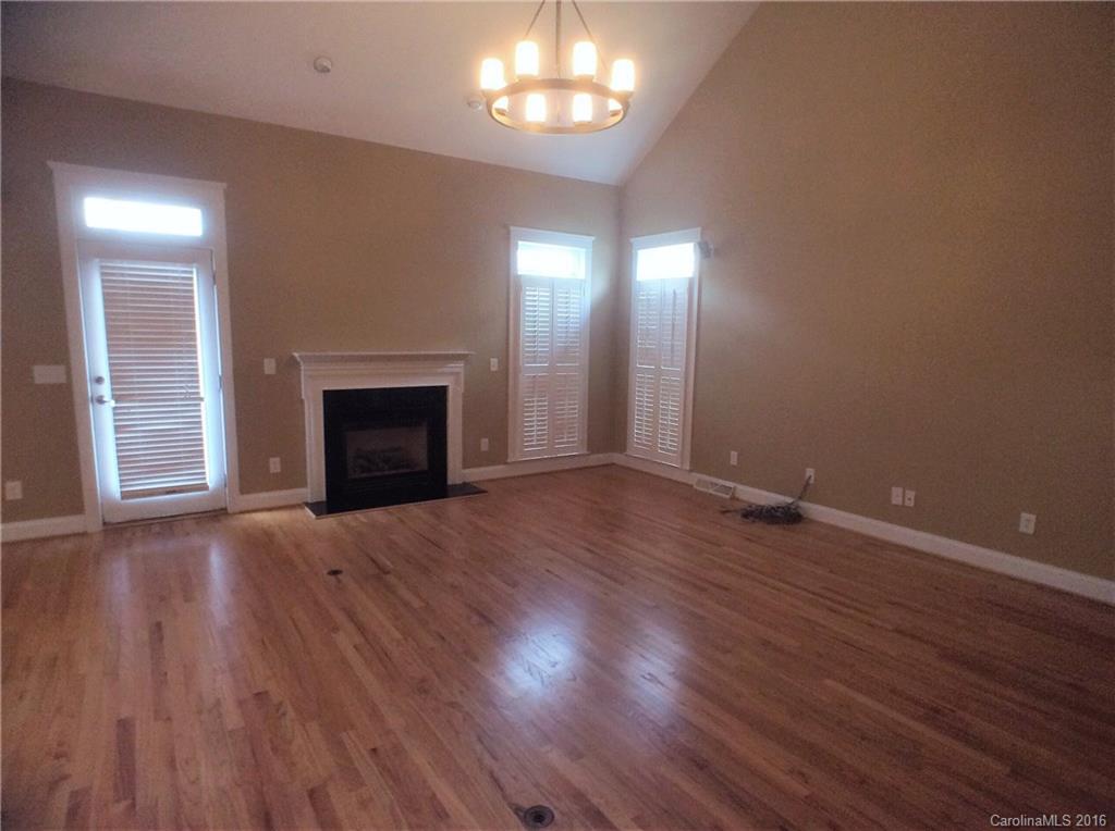 Highland Creek - Residential Lease