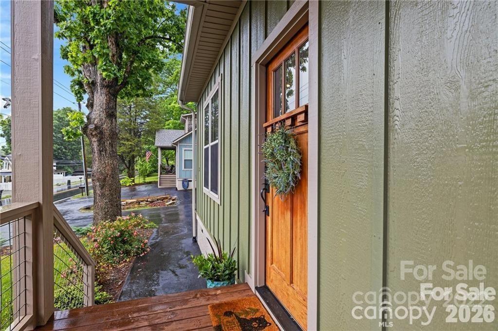 3 Staffordshire Drive