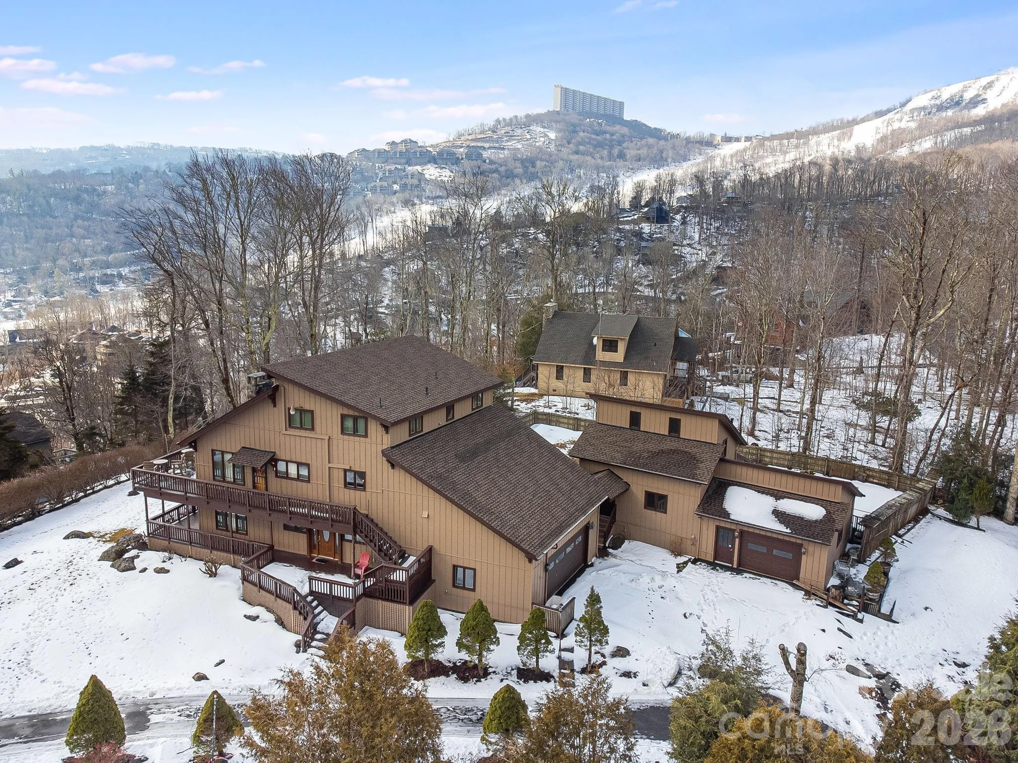 301 Highland Circle, Sugar Mountain, NC, 28604