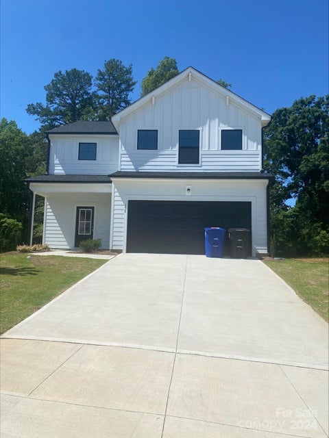 Photo for 118 Silverwood Court