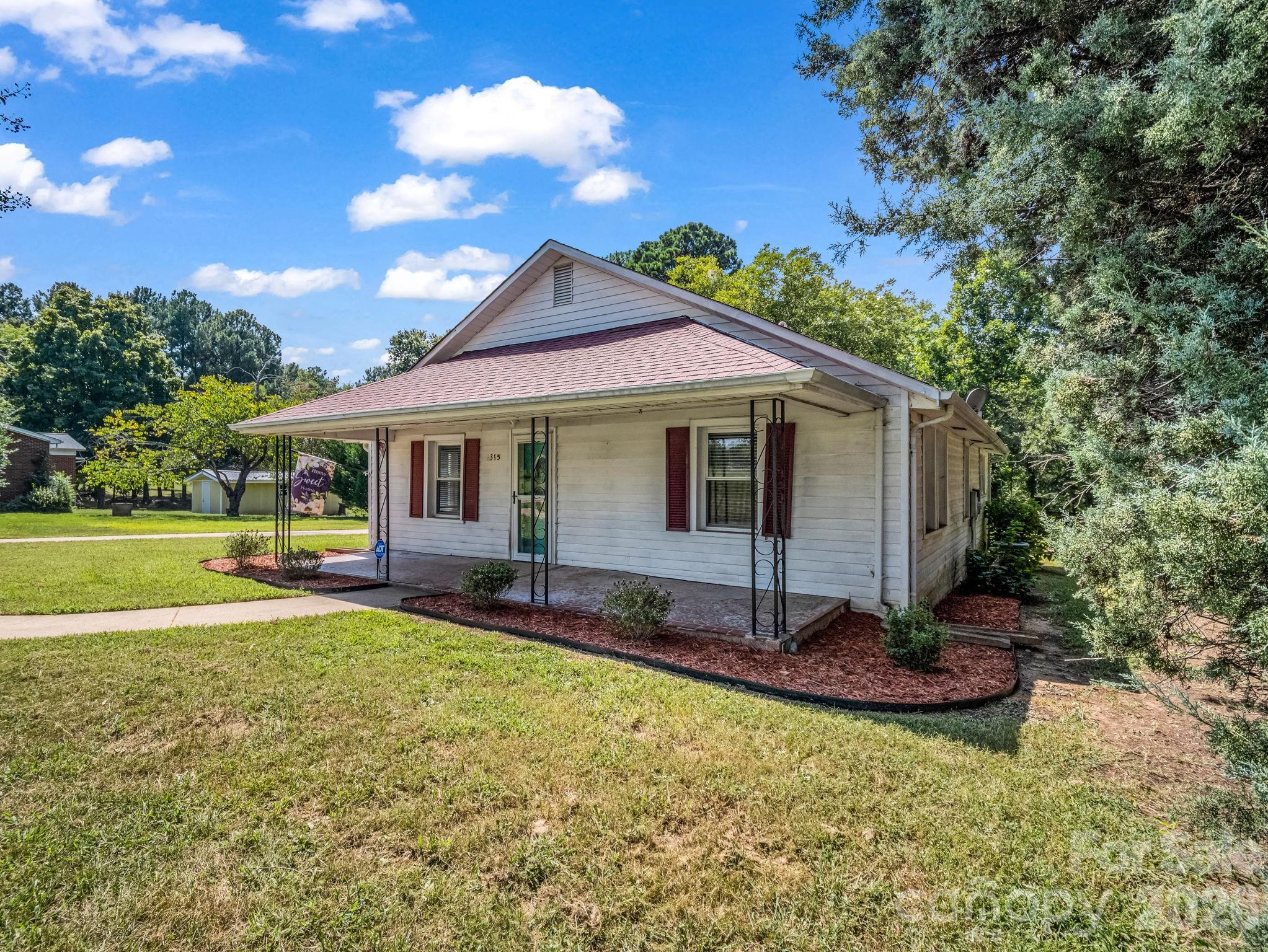 1315 Lithia Springs Road