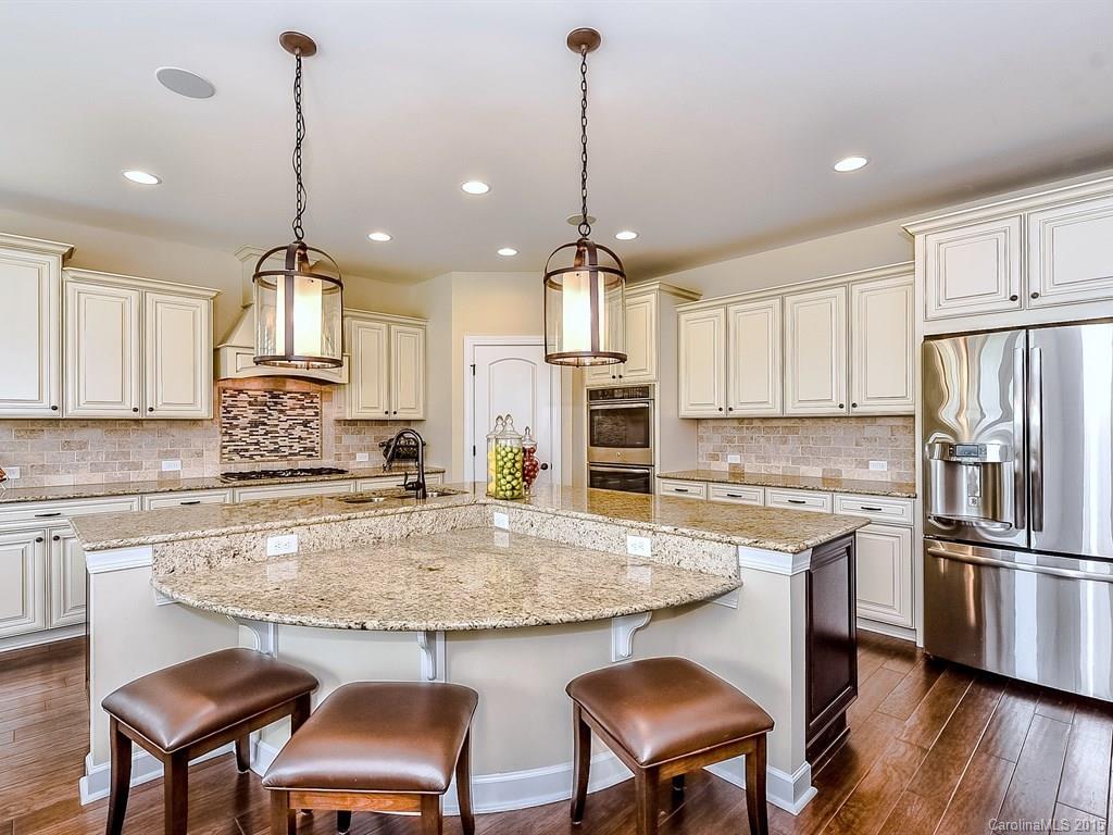 Hollister - Residential