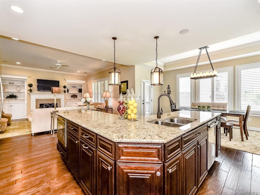 Hollister - Residential