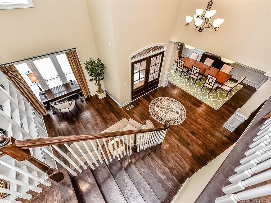 Hollister - Residential